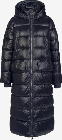 Barbour International Winter Coat in Black: front