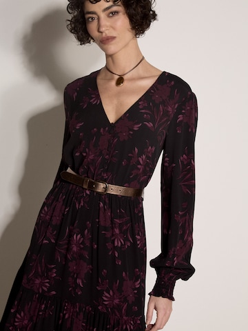 Apricot Dress ' ' in Red