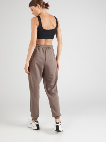 ONLY PLAY Tapered Sports trousers in Brown