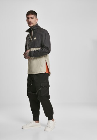 Urban Classics Regular fit Between-season jacket in Beige