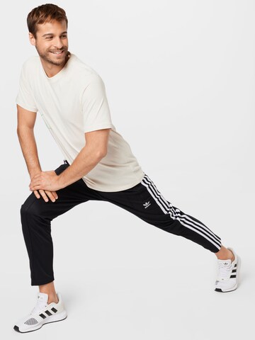 ADIDAS PERFORMANCE Funktionsskjorte 'Connected Throug Sport' i hvid