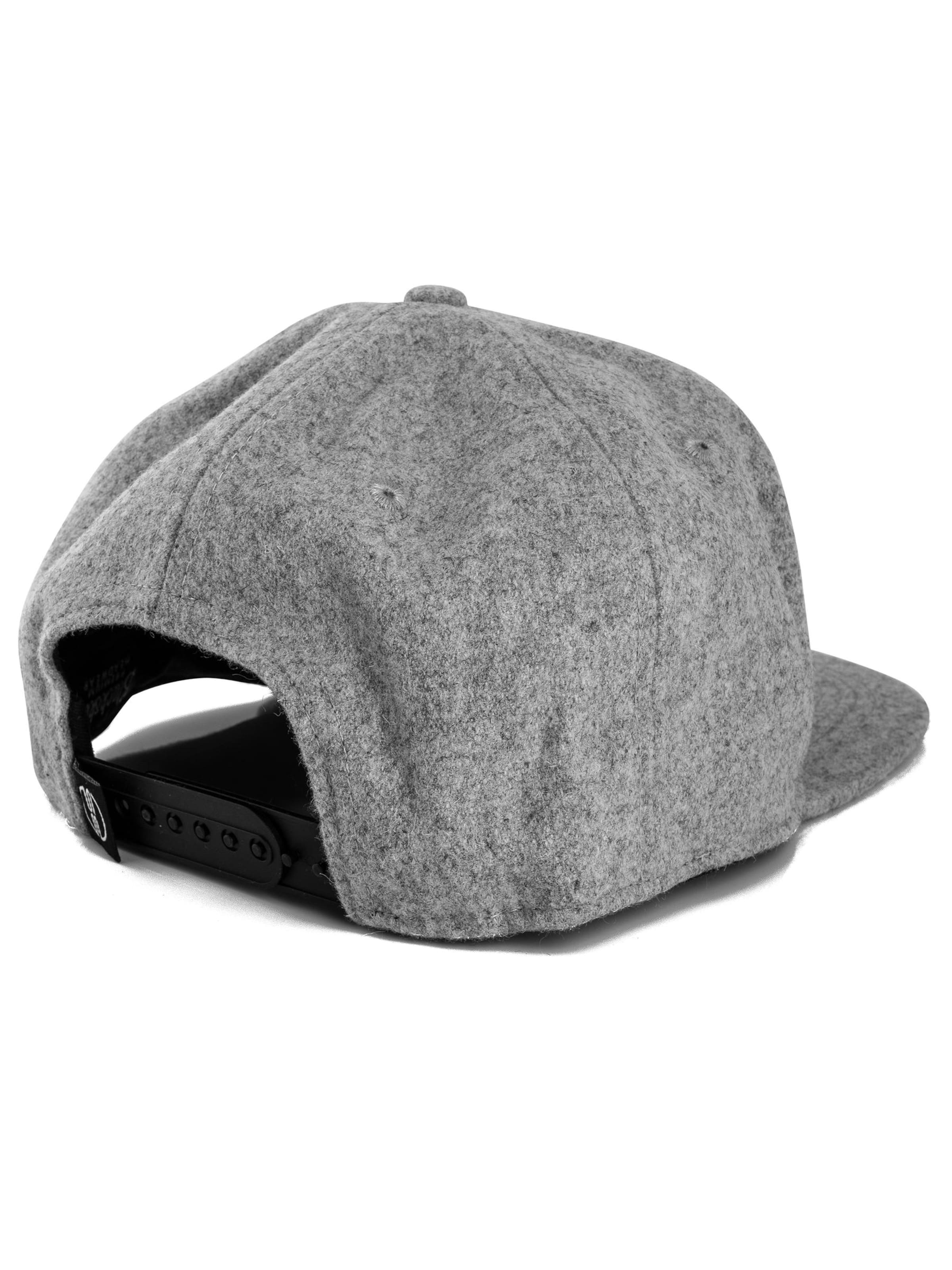 Blackskies Cap 'Obsidius' in Grey