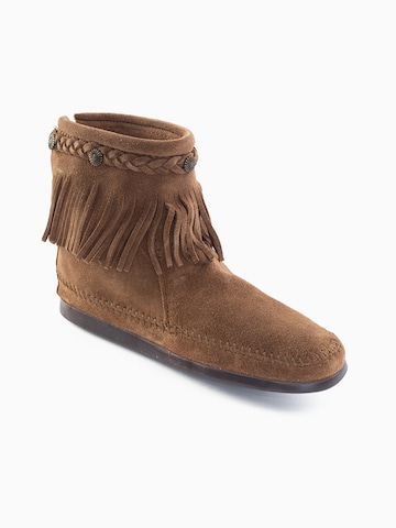 Minnetonka Bootie in Brown