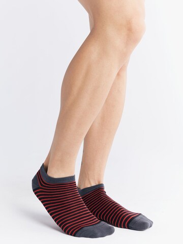 Albero Natur Socks 'Bio-Baumwoll-Sneakersocken Unisex - 2er Pack' in Black