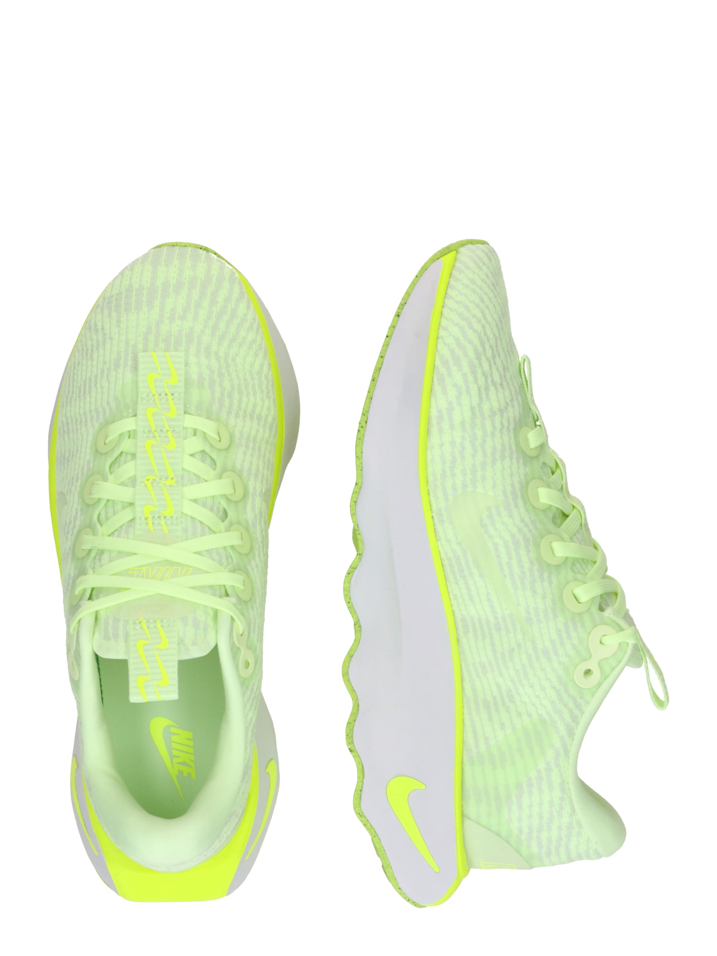 Chaussure de sport 'MOTIVA' NIKE en vert : sur le côté