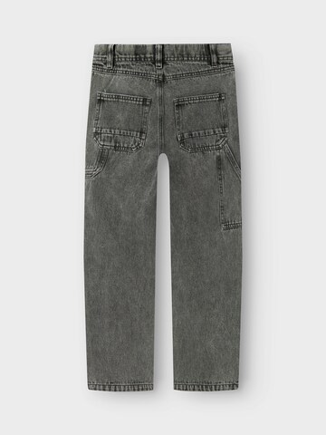 NAME IT - Loosefit Vaquero 'NKMRYAN' en gris