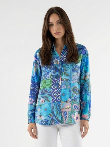 Introvertie VIENNA - Blusa 'JUNE Silk Blouse Azure' en azul