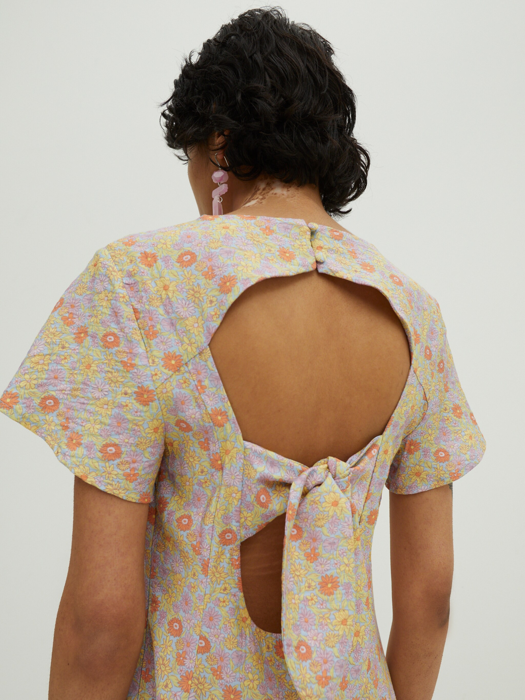 EDITED Produits Robe 'Marlen' mélange de couleurs