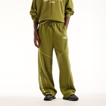 Wide Leg Pantalon 'Trackside' new balance en vert : devant