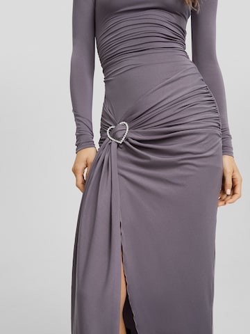 Robe de soirée Bershka en gris