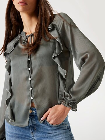 GUESS Blouse in Grey