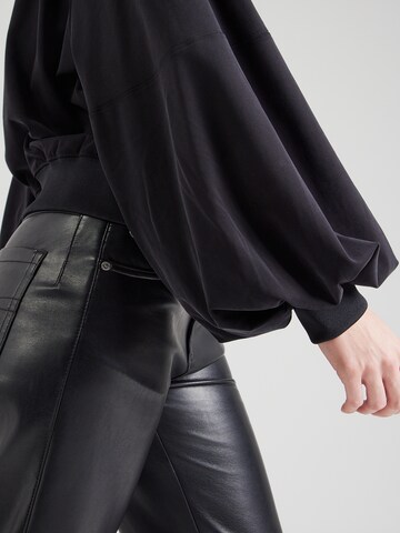 GUESS Sweatshirt in Black