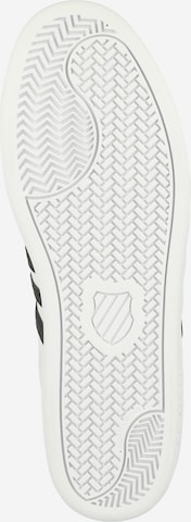 Baskets basses 'Court Tiebreak' K-SWISS en blanc