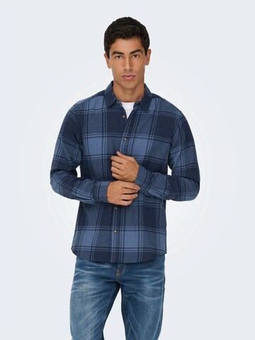 Slim fit Cămașă 'ONSGUDMUND' de la Only & Sons pe albastru: față