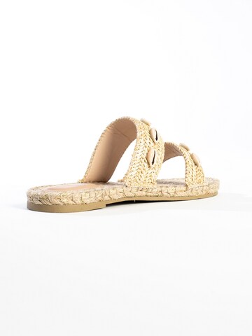 Celena Sandals 'Carrie' in Beige