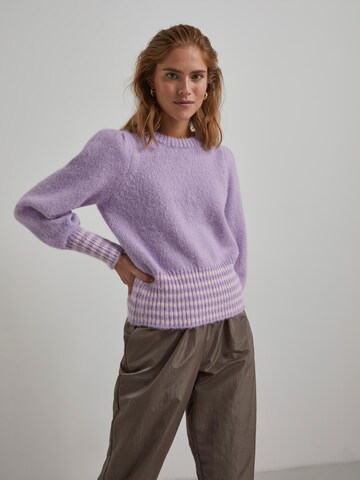PIECES Pullover 'Hayan' in Lila: Vorderseite