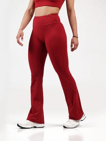 Evazați Leggings 'Nova Flared Leggings' de la neverover pe roșu: față