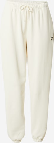 Effilé Pantalon de sport PUMA en beige : devant
