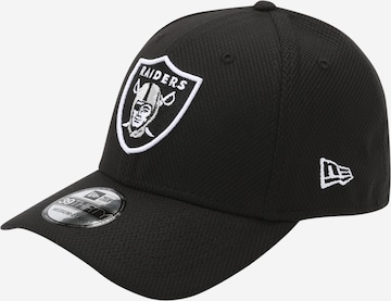 NEW ERA Cap in Black: front