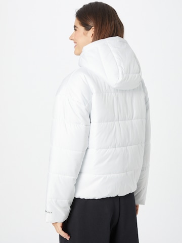 Nike Sportswear - Casaco de inverno em branco