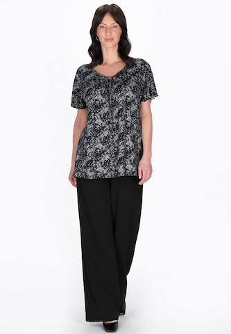 Usha - Blusa en negro