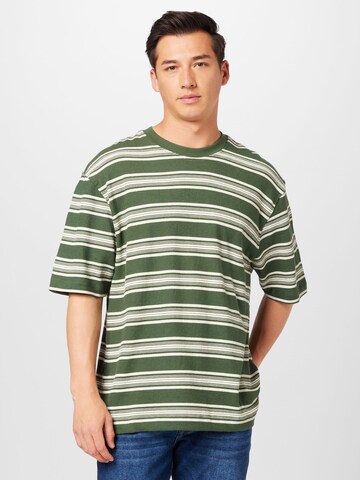 T-Shirt TOPMAN en vert : devant