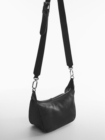 MANGO Crossbody Bag in Black: front