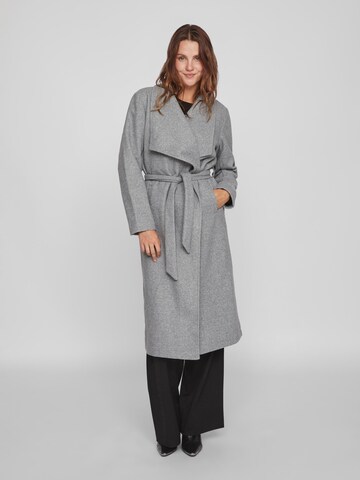 VILA Between-seasons coat 'Cooley' in Grey: front