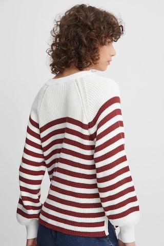 Atelier Rêve Sweater in Red