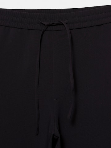 Pull&Bear Loosefit Hose 'TAYLOR' in Schwarz