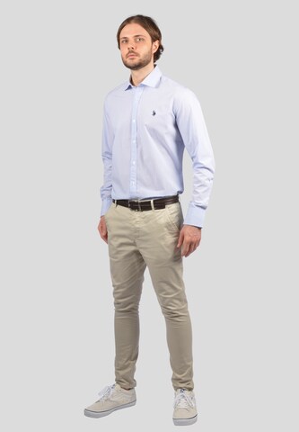 Coupe regular Chemise U.S. POLO ASSN. en bleu