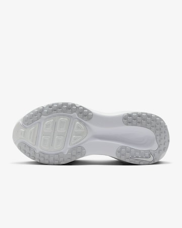 NIKE Running Shoes 'Vomero 18' in White