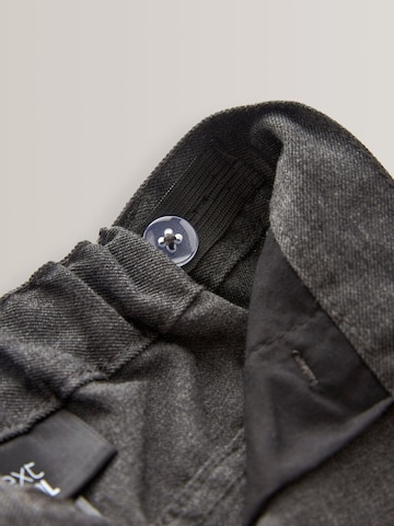 regular Pantaloni di Next in grigio