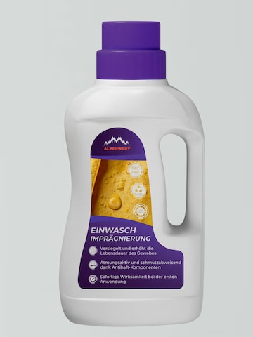 Alpenwert Outdoor Equipment 'Einwaschimprägnierung' in White: front