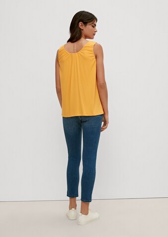 COMMA Top in Orange