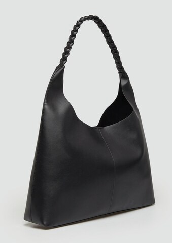 s.Oliver Shoulder Bag in Black