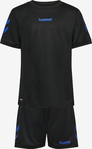 Survêtement 'BLAZE CLUB 26 POLY' Hummel en noir : devant