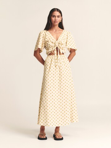 Robe 'Bobbie' St MRLO en beige : devant