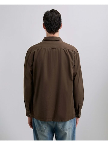 Coupe regular Chemise Scalpers en marron