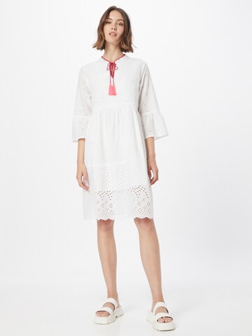 Robe 'Hilla' Zwillingsherz en blanc