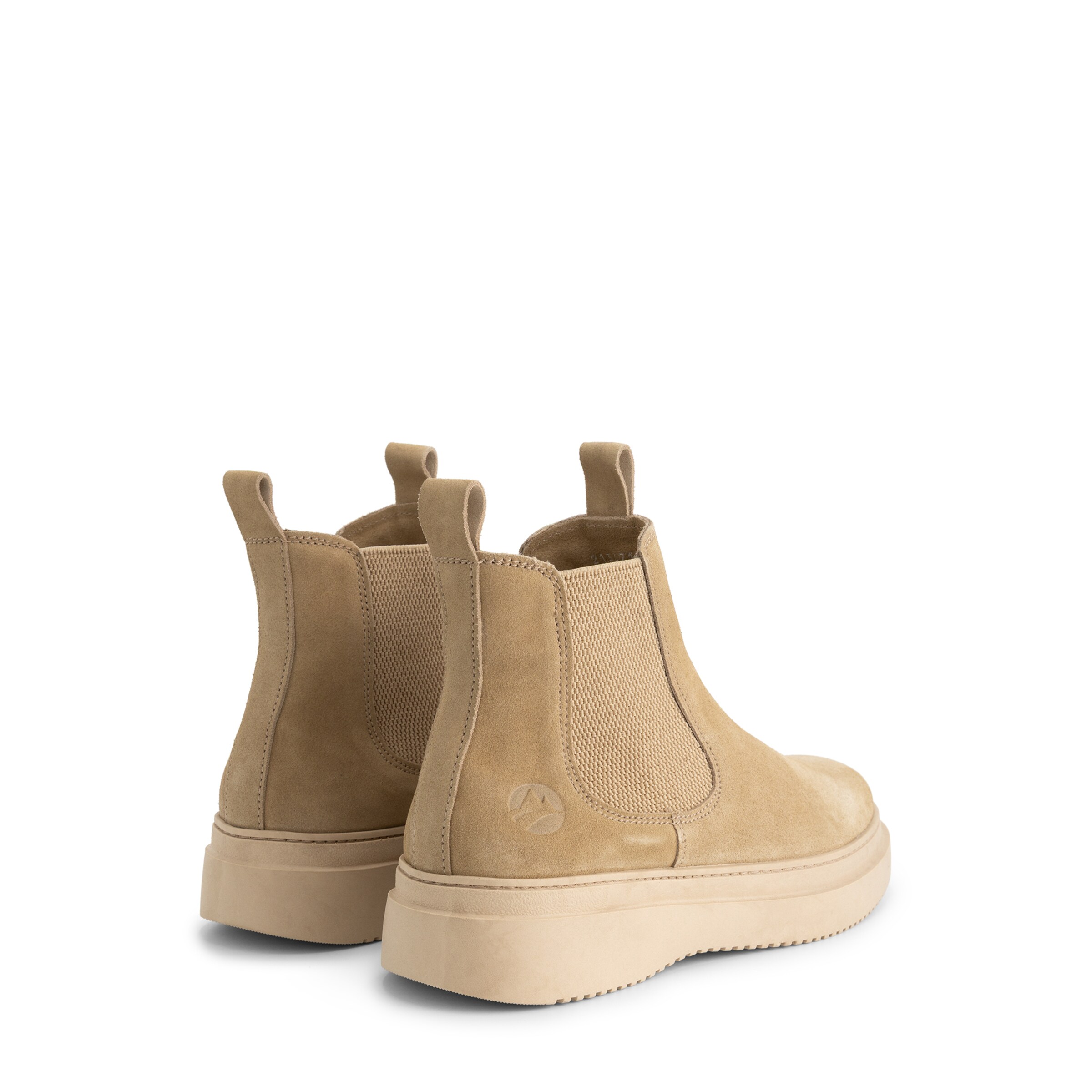 Travelin Chelsea boots in Beige