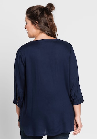 SHEEGO Tunic in Blue