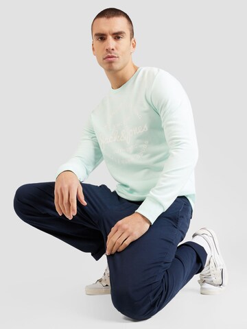 JACK & JONES Sweatshirt 'FOREST' in Blauw