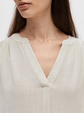 Robe-chemise 'Viva' SELECTED en beige
