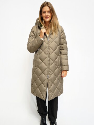 Funk since 1776 Winter Coat 'Steppmantel mit Kapuze' in Green