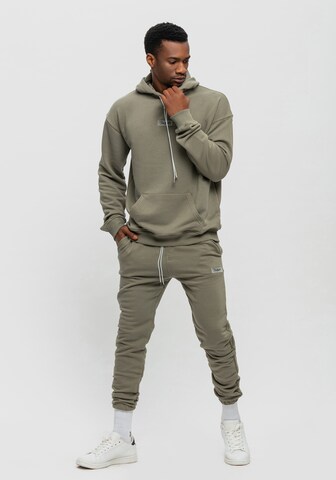 Tom Barron Tracksuit in Green: front