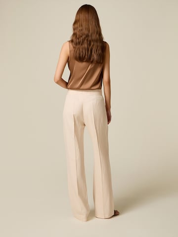 Wide leg Pantaloni di oltre in beige
