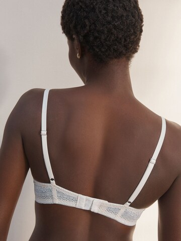 Next T-Shirt BH in Beige