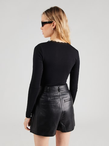 ABOUT YOU Rövid body 'Lisette' - fekete