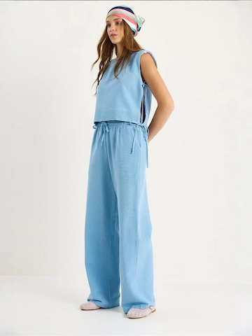 Bianco Lucci - Calças de fato em azul